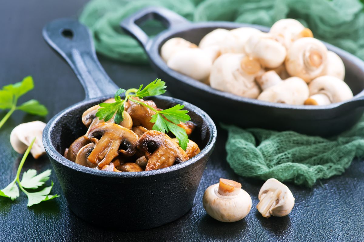 15 Amazing Vegan Mushroom Recipes To Make At Home